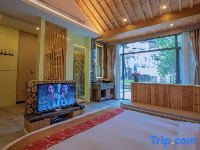 Standard Double room with garden view