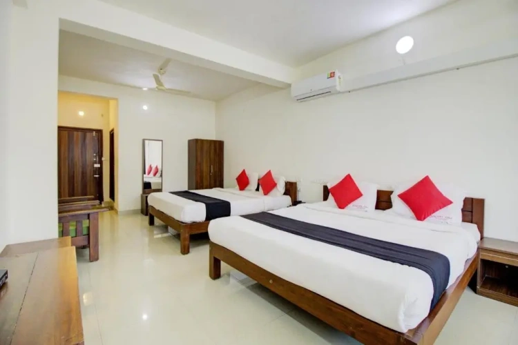 Classic Triple room