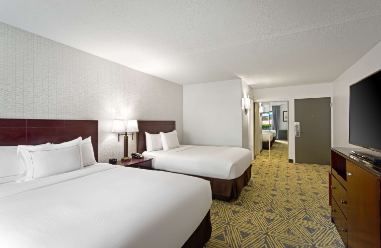 DoubleTree by Hilton Washington Meadow Lands Casino Area photo 8