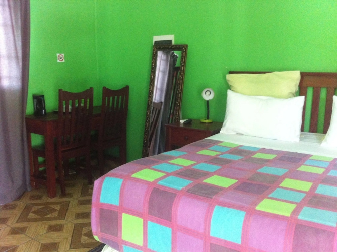 Gomwe Guest Inn
