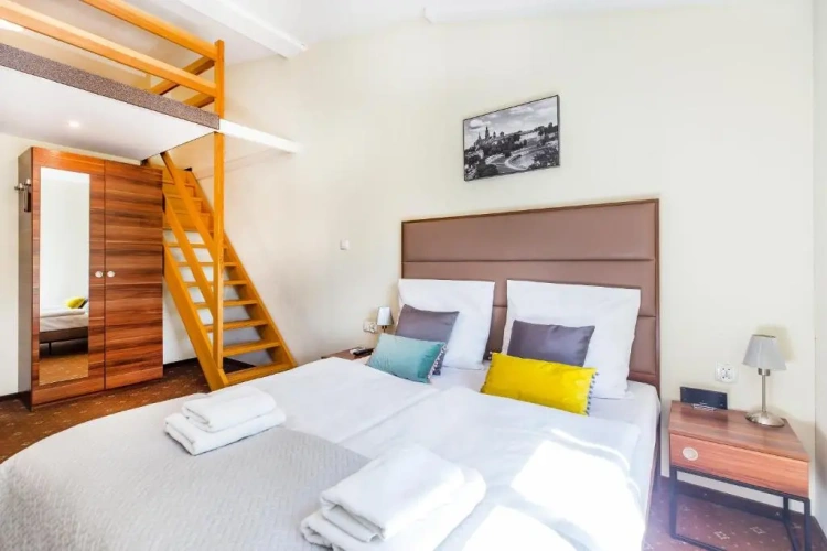 Superior Quadruple room