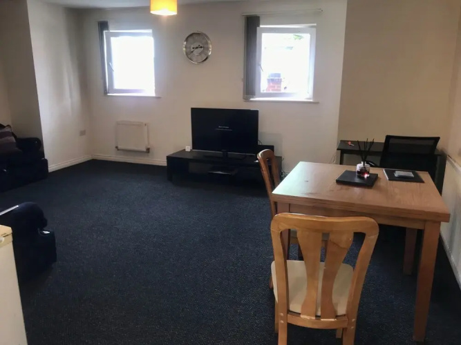 Immaculate 2-bed Apartment in Smethwick