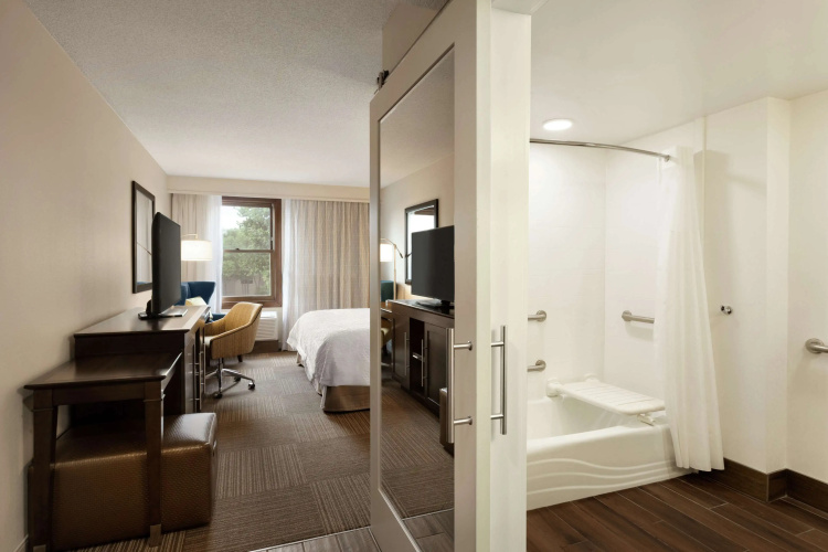 Hampton Inn & Suites Springdale