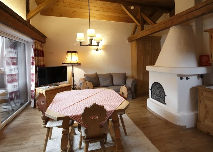 1 Bedroom Apartment with balcony and with mountain view