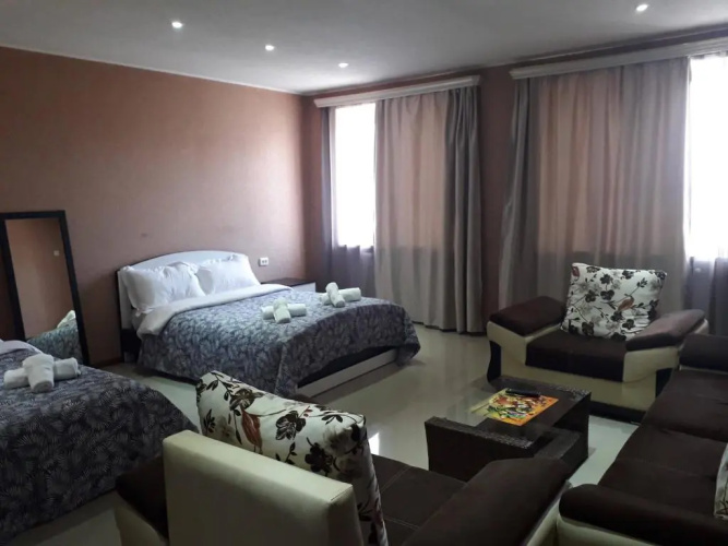 Hotel Lux