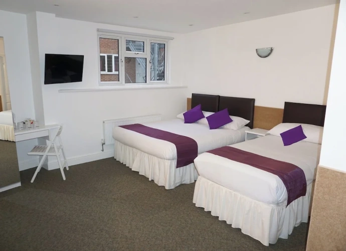 Classic Quadruple room