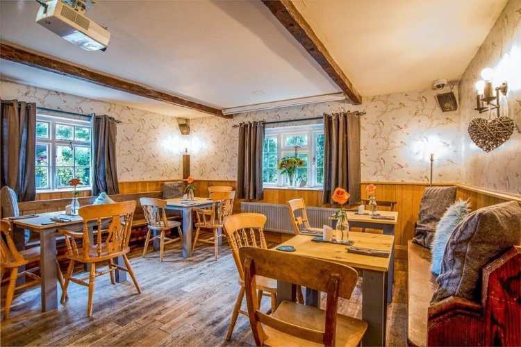 Unicorn Inn