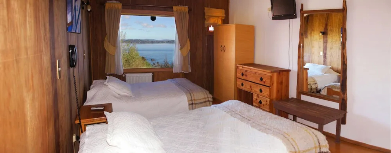 Hotel Faros Del Sur