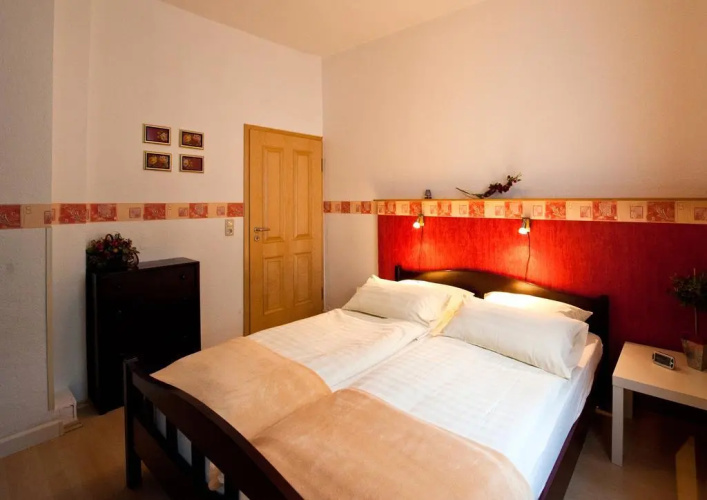 Ferienwohnungen & Gästezimmer Kachel