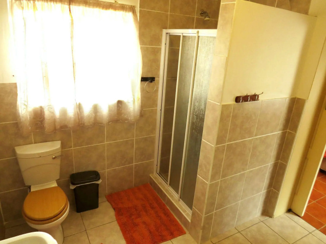 JoThams Guest House