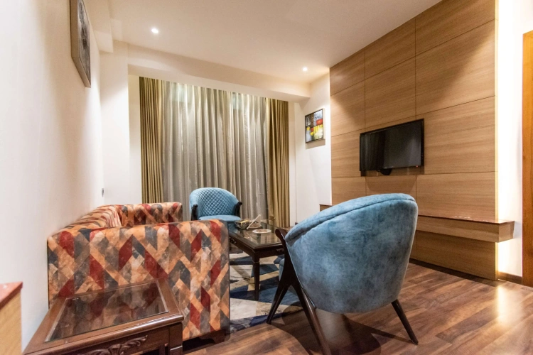Double Suite