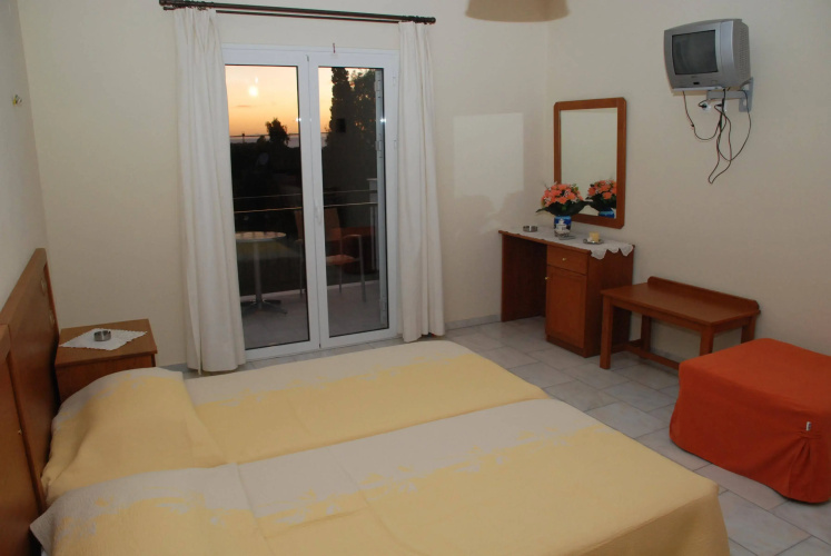 Barbara Studios & Apartments