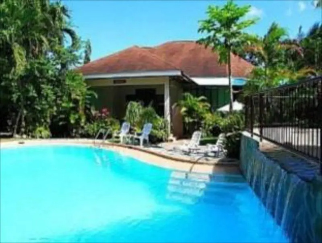 Panglao Tropical Villas