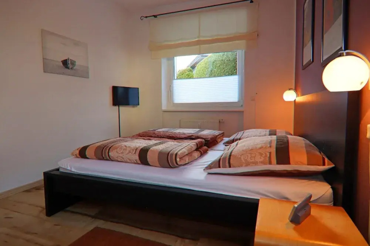 Stylish Ground-floor Stay