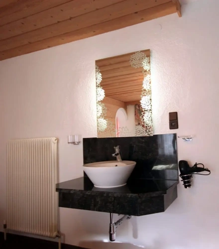 1 Bedroom Apartment with balcony