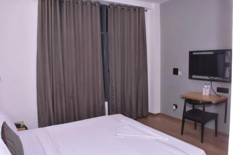 Chhavi Hotels