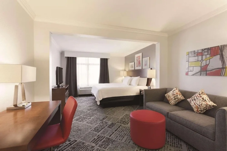 Double Suite
