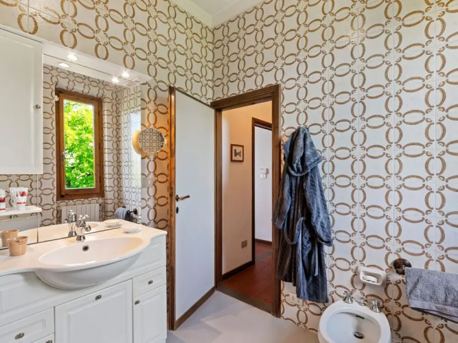 Spacious Villa in Carmignano With Private Swimming Pool