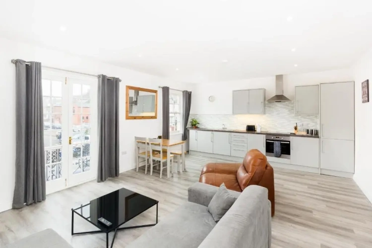 Deluxe Apartment