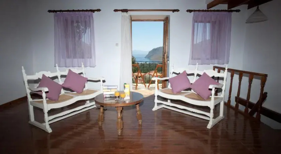 Villa Eftychia