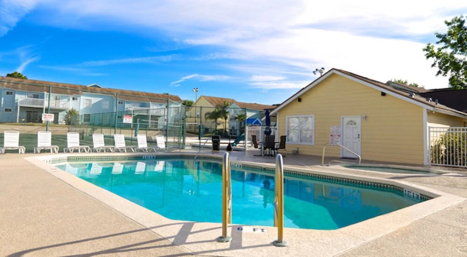 Villas at Island Club 3147