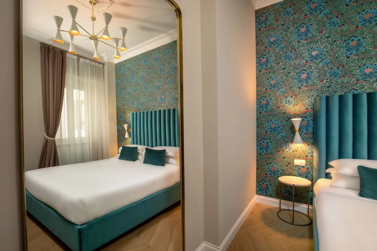Porta Castello Suites