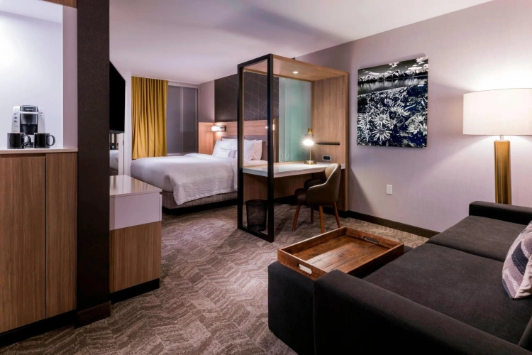 Double Suite