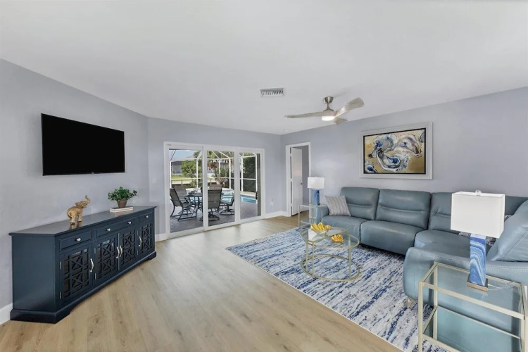 597 bal Harbor Blvd
