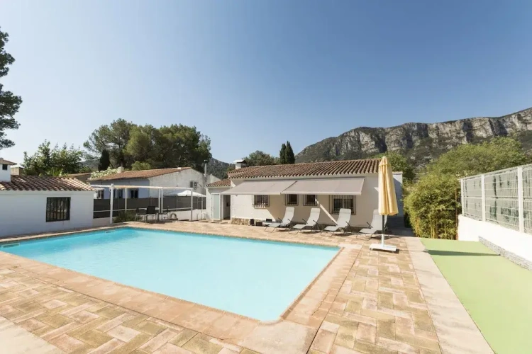 Villa