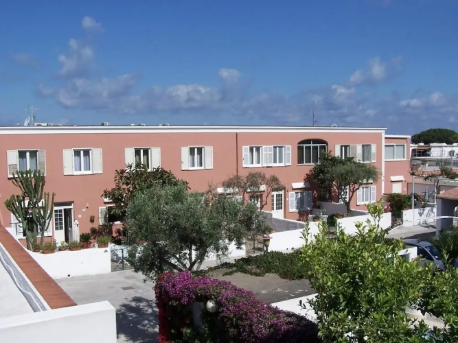 Villa Mena