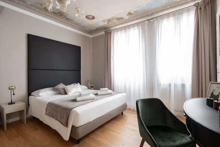 1 Bedroom Superior Triple room