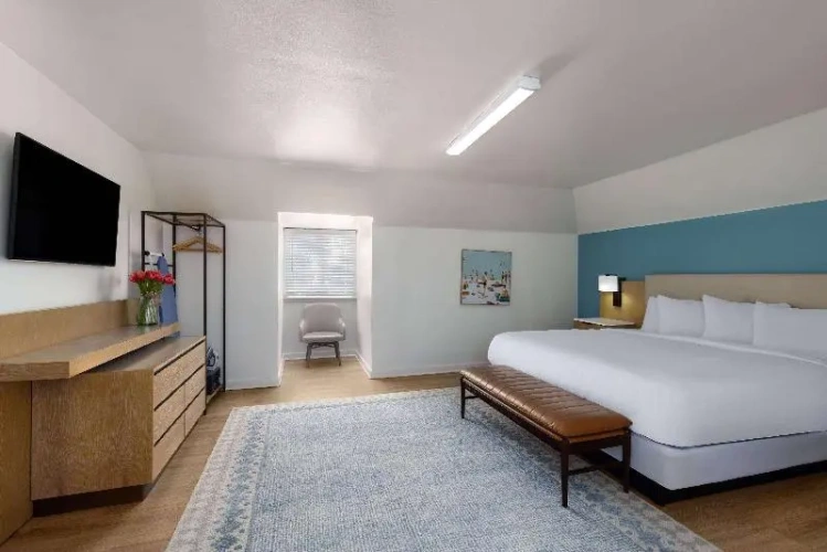 Deluxe Double Suite
