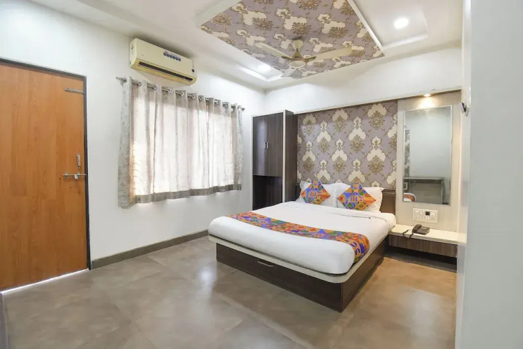 Fabhotel Ramraj Inn