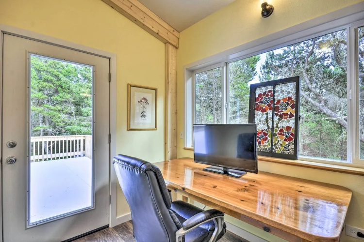 Oceanfront Retreat w/ Private Long Beach Access!