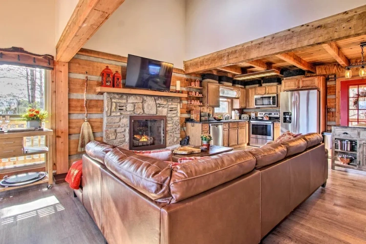 3 Bedrooms Cottage