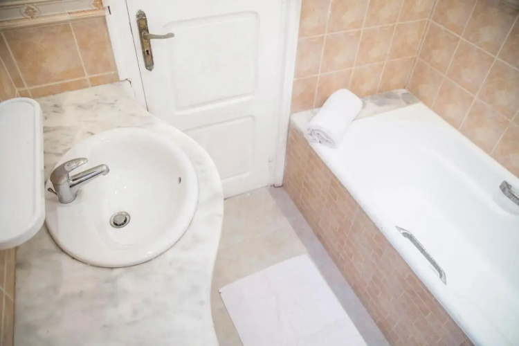 Le Centre-Ville: Très chic appartement à la Marsa