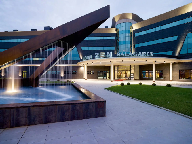 URH Hotel Zen Balagares