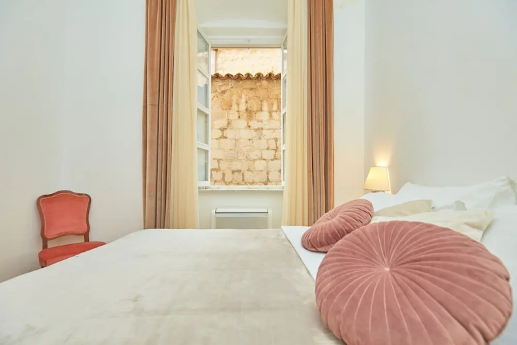 Apartment Misir