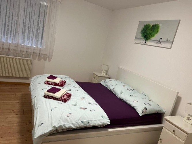 2 Bedrooms Apartment