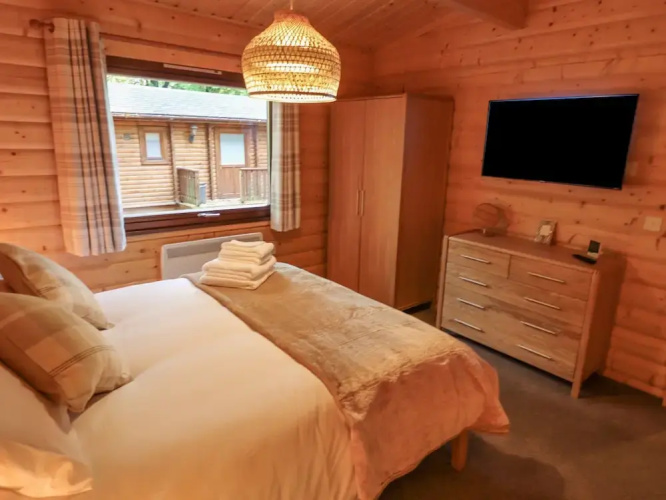 Leafy Hollow Lodge