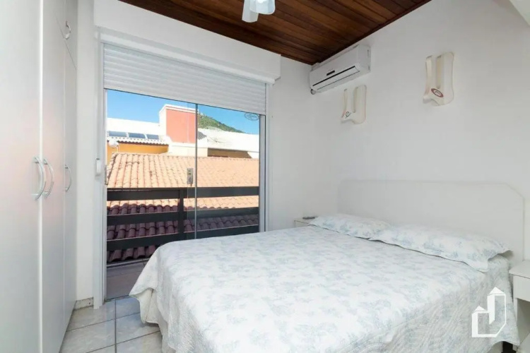 Casa Acolhedora E Confortável Com 03 Dormitórios