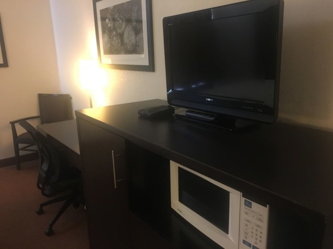 Super 8 By Wyndham Vermilion photo 18