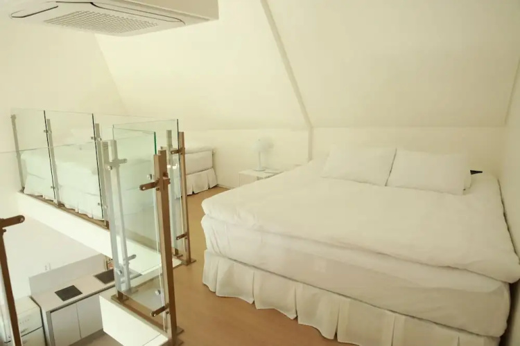 Ohyeongjae Private Pool Villa