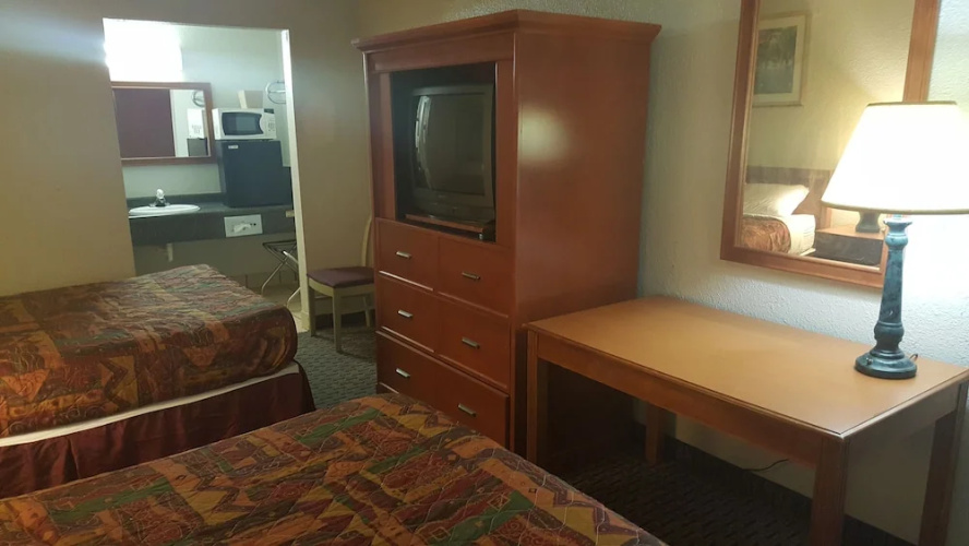 The Brooke Hotel