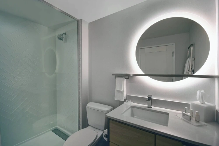 1 Bedroom Suite