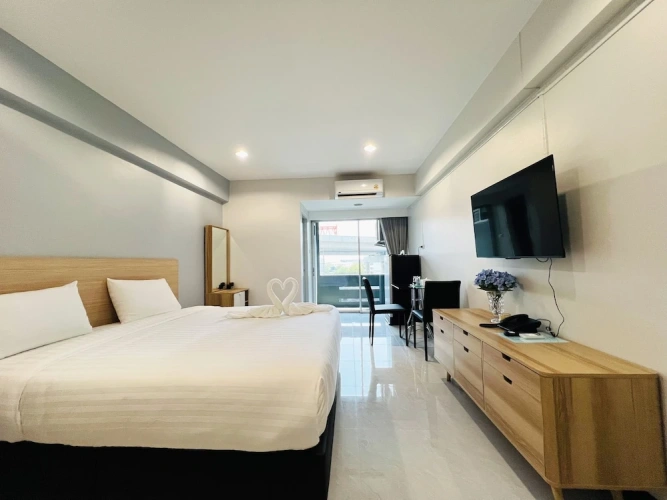 Deluxe room with balcony