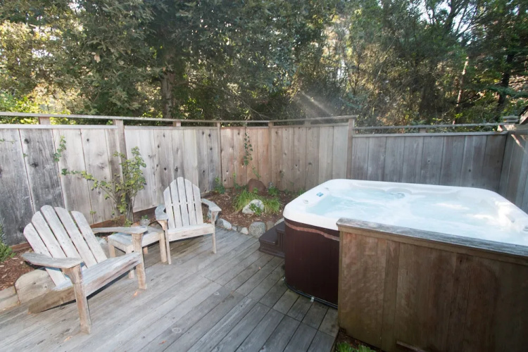 Redwood Cottage-Pet Friendly