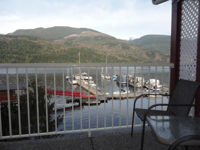 Bathgate Resort and Marina