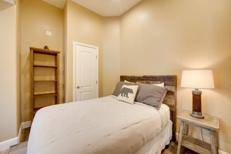 6 Bedrooms Cottage