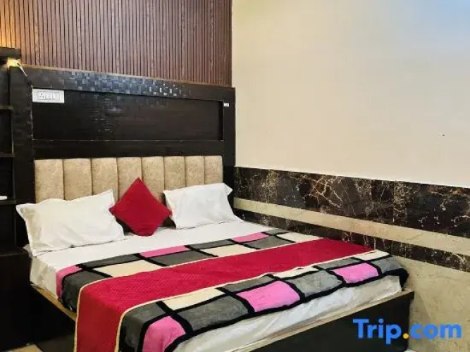 Hotel Luxury Palace Vrindavan